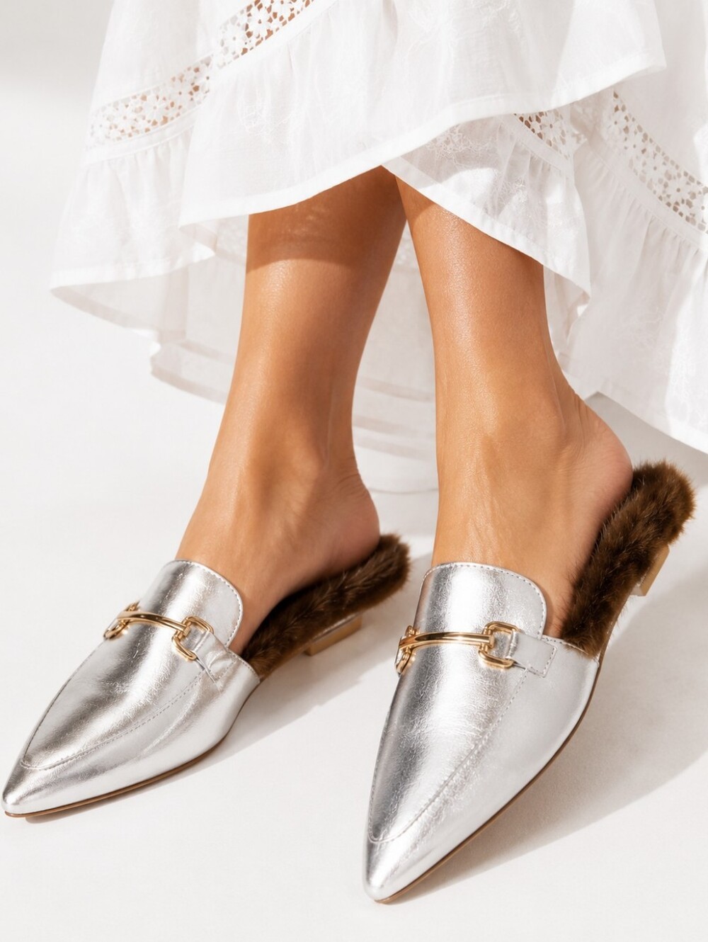Qupid SWIRL-69 Metallic Silver Faux Fur Lined Pointed-Toe Mules